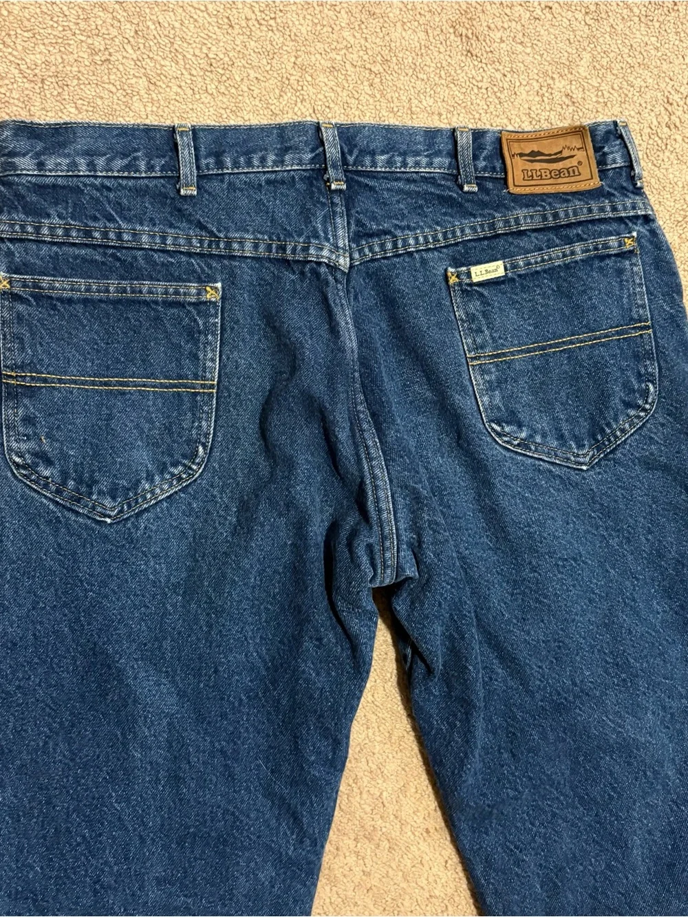 L.L. Bean Men's Heavyweight  Flannel Lined Cotton Outdoor Blue Jeans